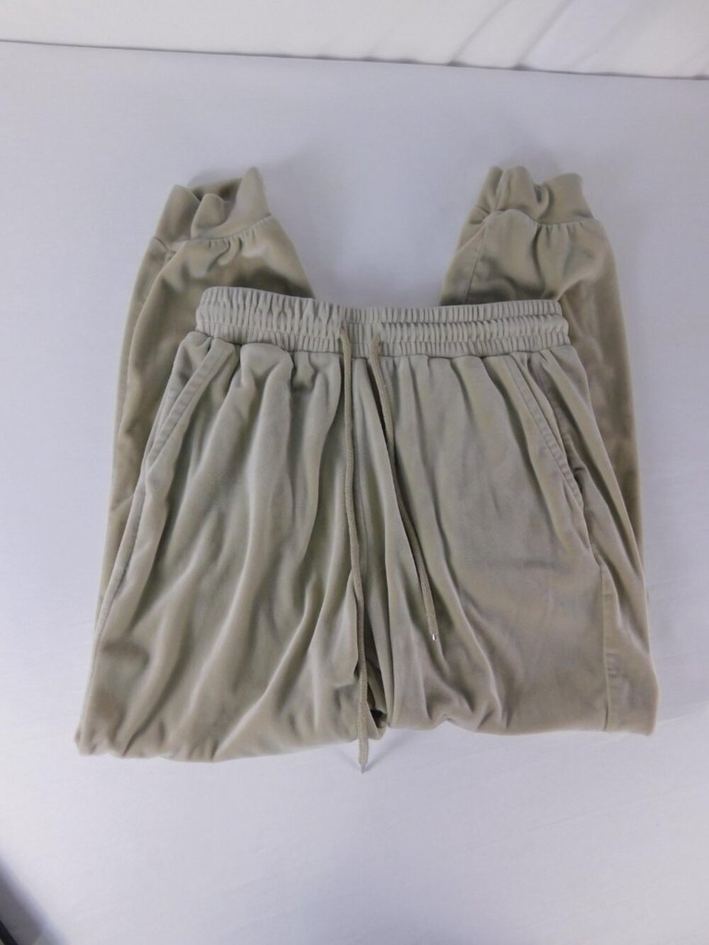 BBJ Los Angeles Pants Womens M Beige Velour Joggers Drawstring Pockets Lounge